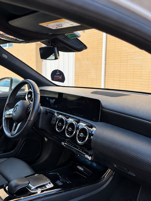 Mercedes-Benz A180d — photo 4