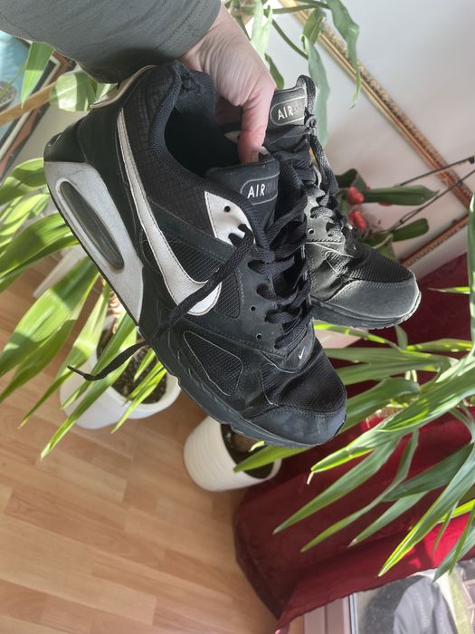 Nike Air Max IVO 45  sportowe czarno białe