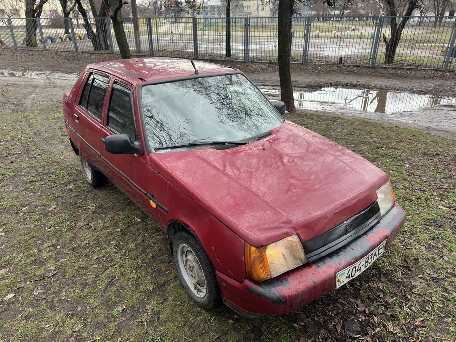 Продам Заз Славута в хорошем состоянии с переоформлением