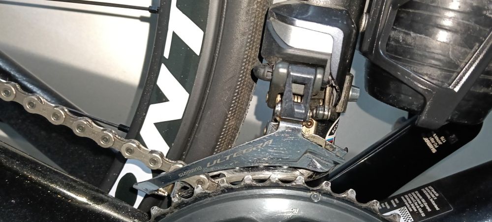 Grupo Ultegra 11v Di2 +  pedaleira Dura ace