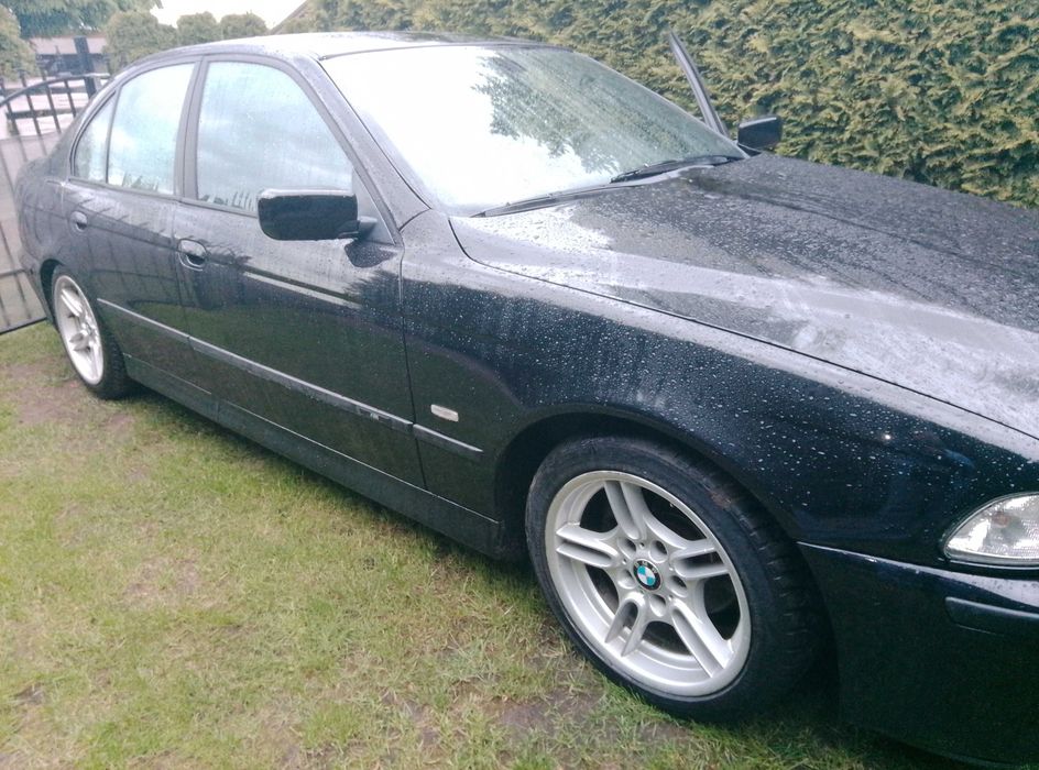 Sprzedam BMW seria 5 M pakiet e39