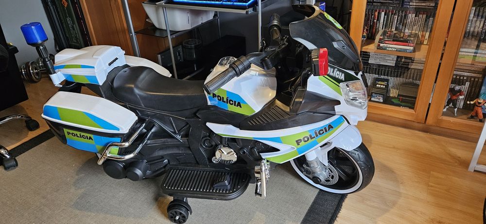 Moto de policia -  zoko de 12v