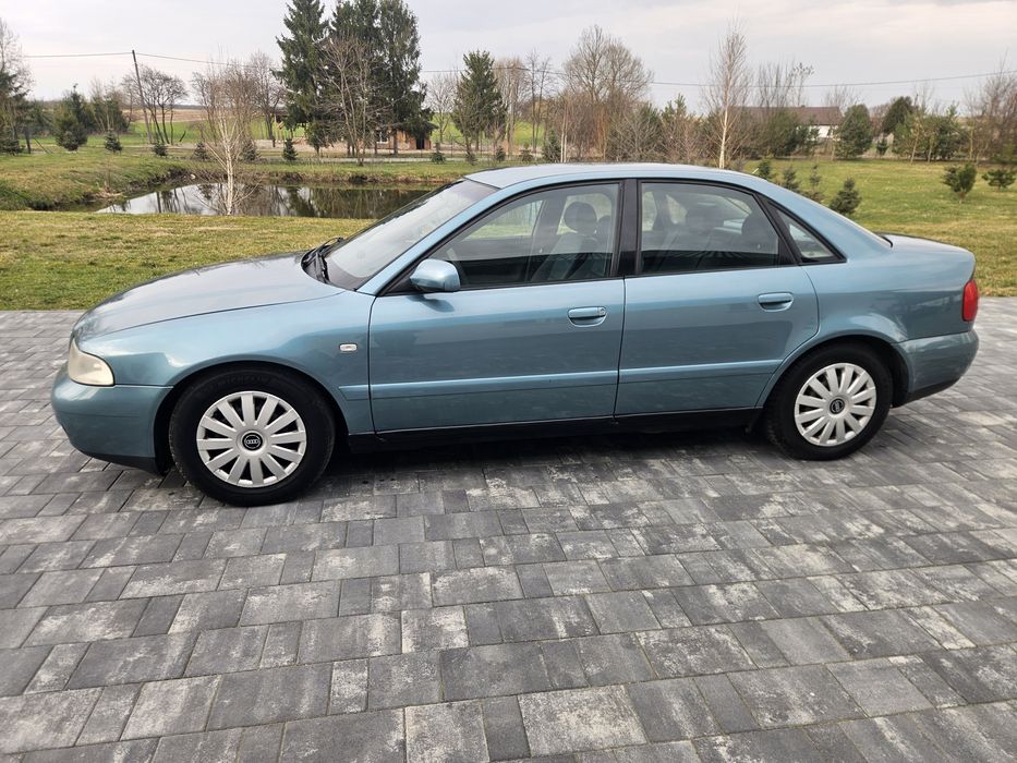 Audi A4 B5 1.6 benzyna lift, sedan, climatronic