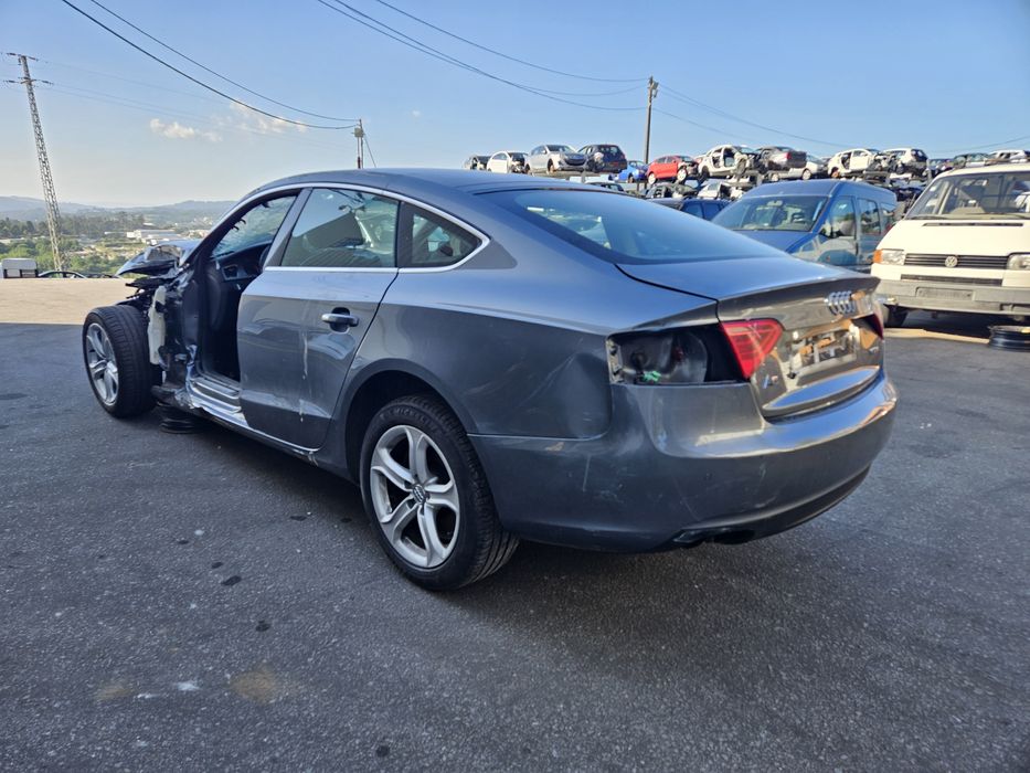 Audi A5 Sporback 2.0 TDi de 2012 para peças