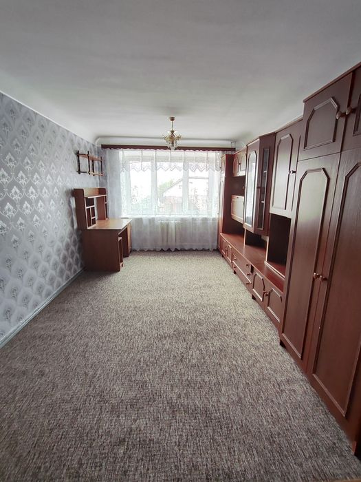 Продаж великої  кімнати, район - центр, Деснянська  Правда, Круг