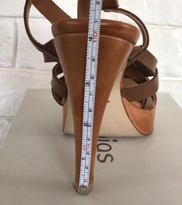 Buty na koturnie Wojas rozmiar 36