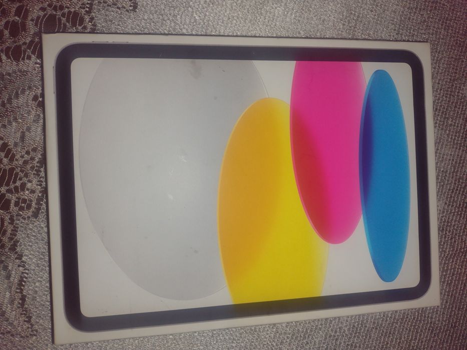 Tablet Apple iPad 10.9" 10 gen 64GB Wi-Fi srebrny