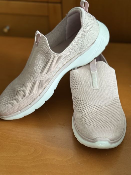 Buty damskie rozmiar 42 Skechers