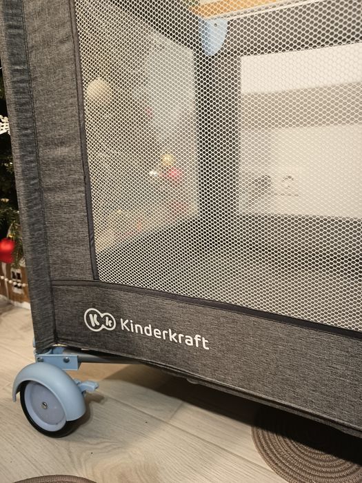 Продам манеж kinderkraft