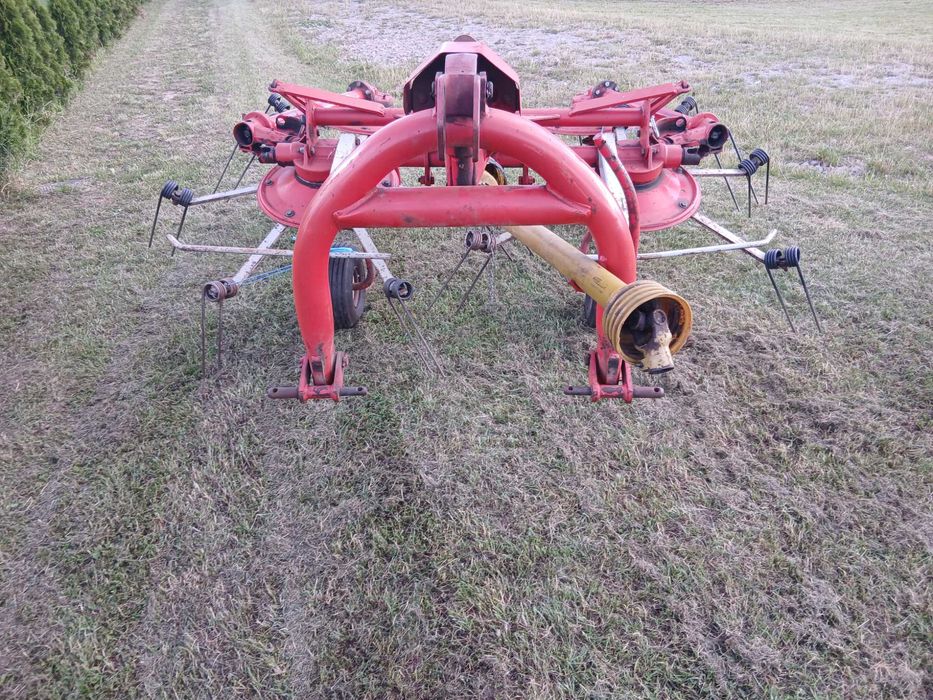Przetszasarka do siana Kunn GF 452