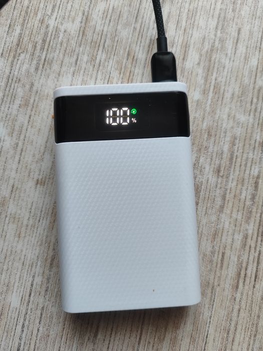 Повербанк, 12000+ mAh. Новий