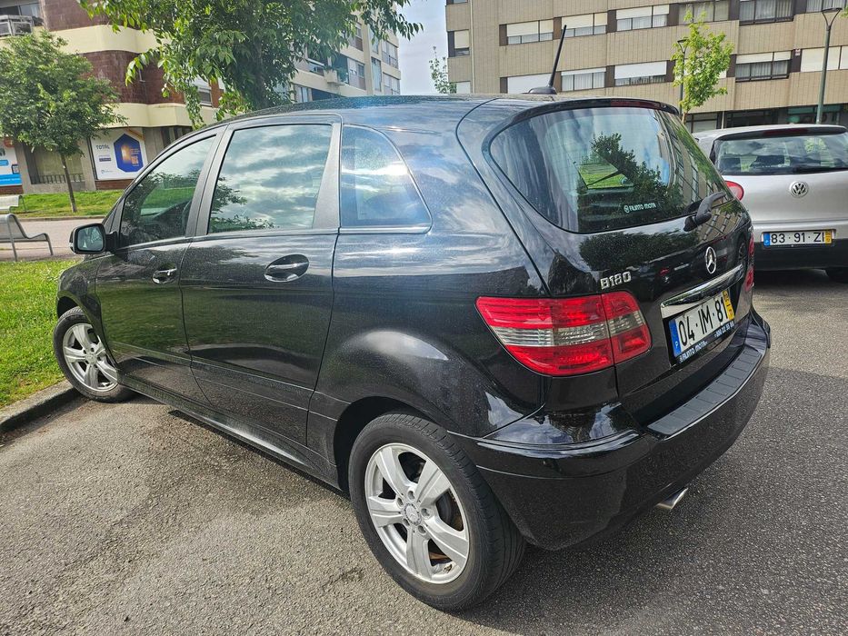 Mercedes B180 (Monovolume)