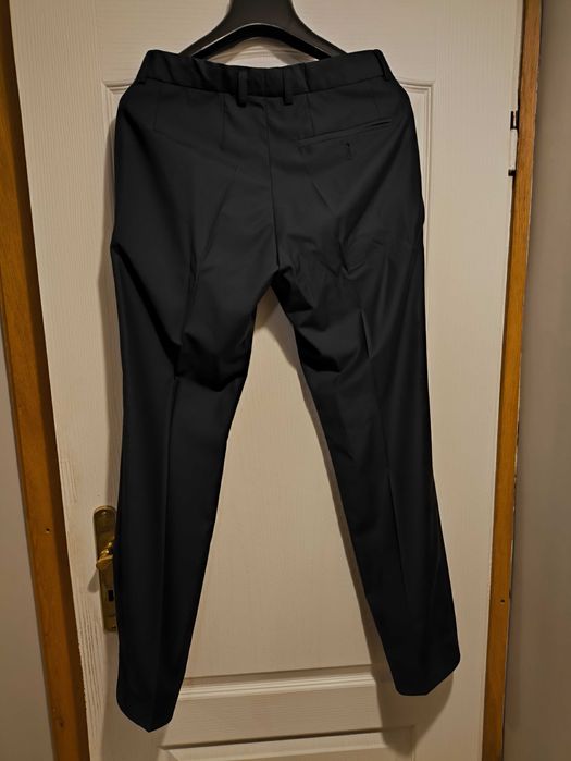 Garnitur męski Evenemen Imperiall granatowy slim fit 176/96/84