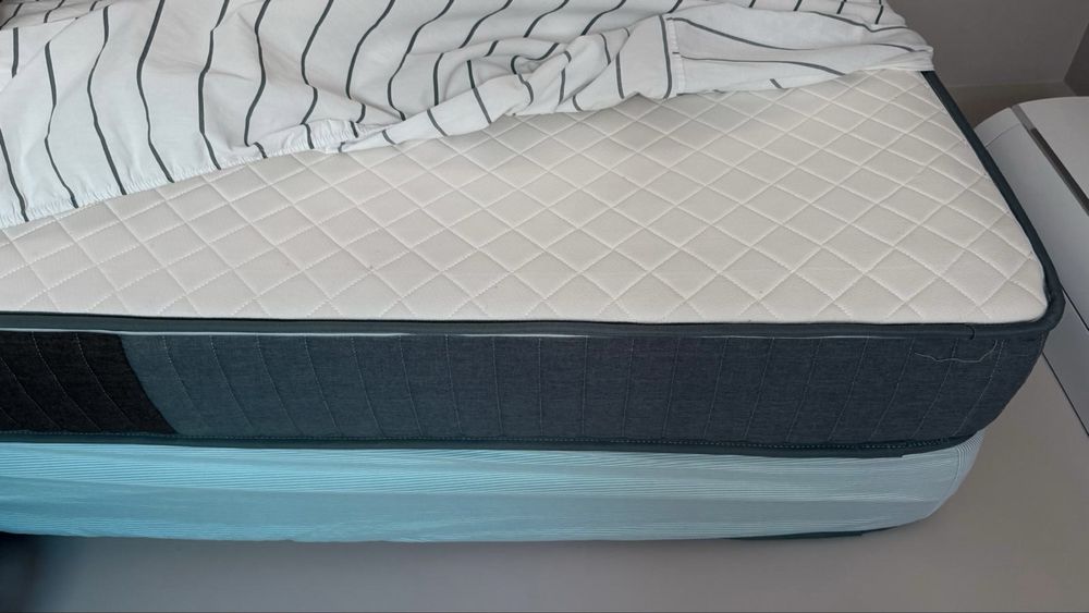 Colchão 200x100 impecável