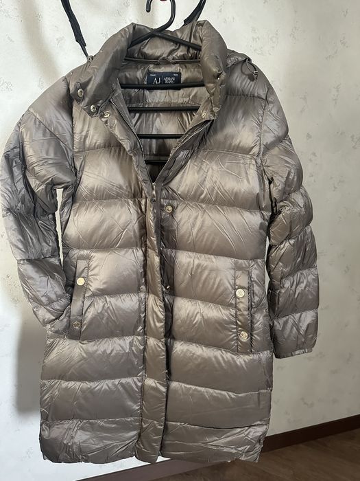 Жіноче пухове пальто Armani geans
