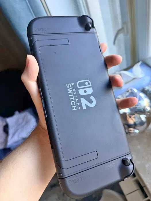 Nintendo Switch 2– stan jak nowy + gry + akcesoria