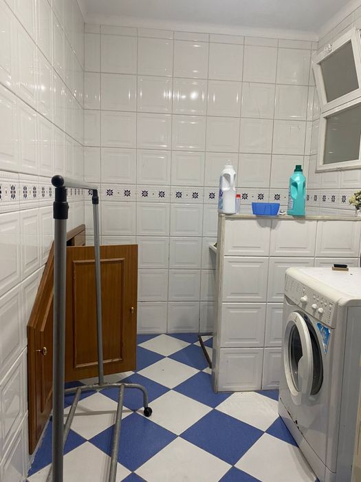 Quarto para arrendamento em Braga com despedas incluidas