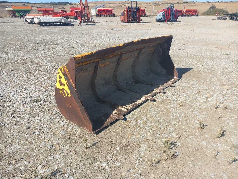 Balde para frontal Tenias