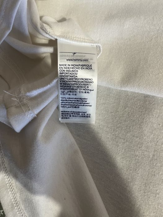 Футболка Tommy Jeans