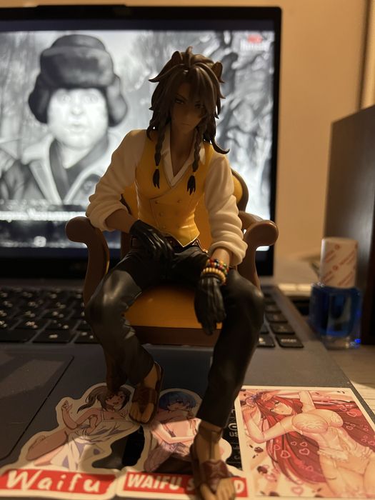 фигурка Disney Twisted Wonderland Leona (оригинал)