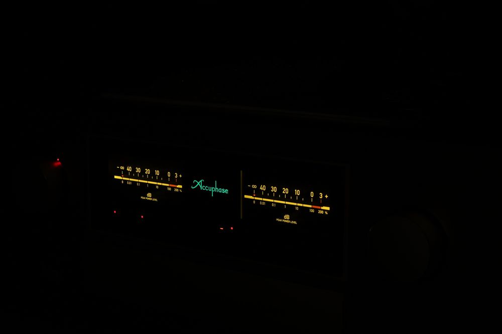 Accuphase E-600 wzmacniacz zintegrowany Class A AAVA MOS-FET 30W pilot opakowanie high-end | raty 0% | zamiana | odsłuch | HI-END AUDIO Myślenice