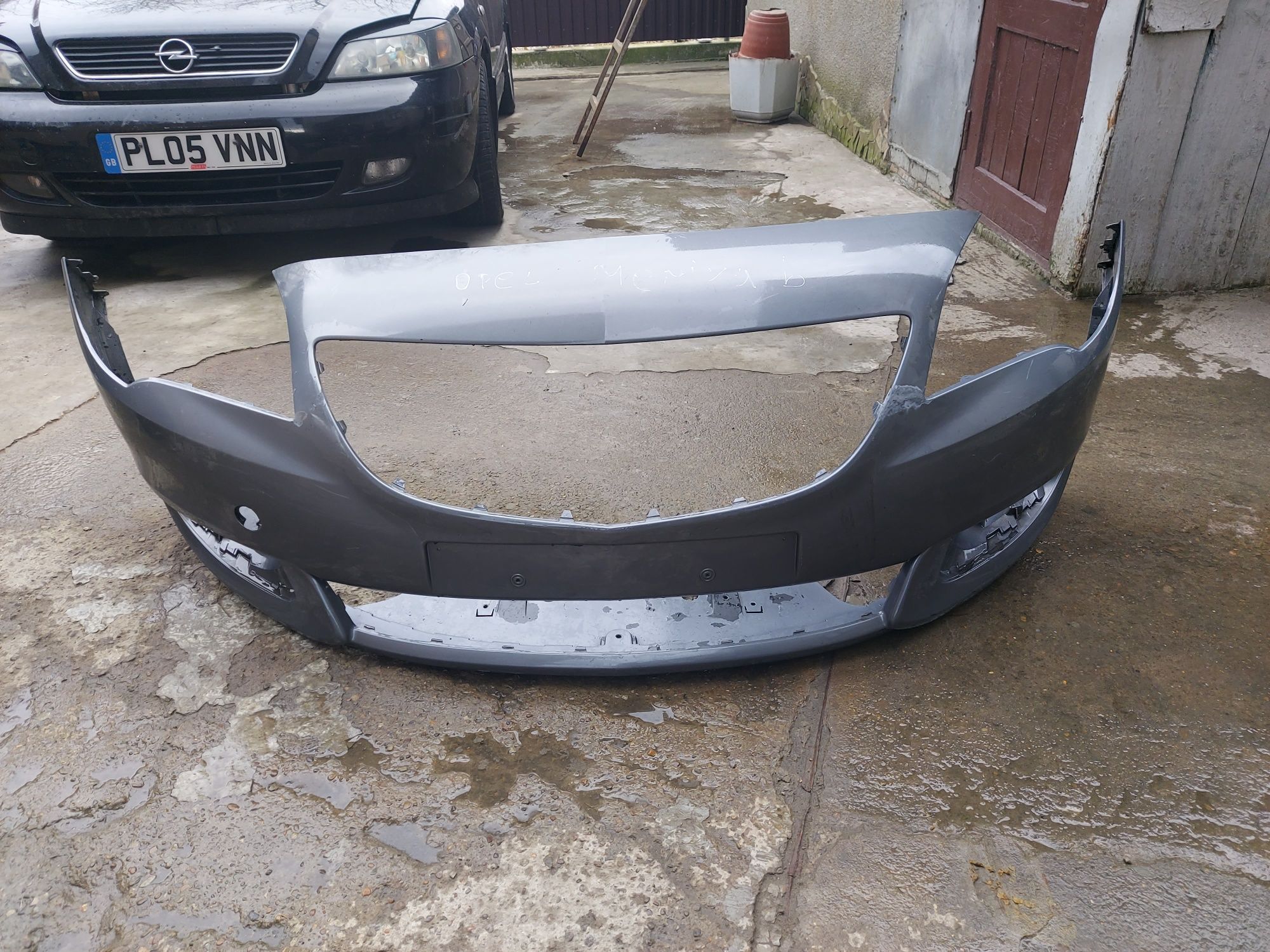 Бампер Опель Меріва Б Opel Meriva B Розборка шрот запчастини запчасти ...