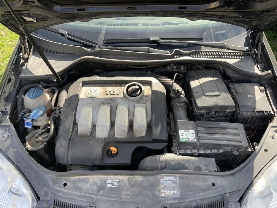 Volkswagen Golf 5 2006 рік 1.9 дизель для військових