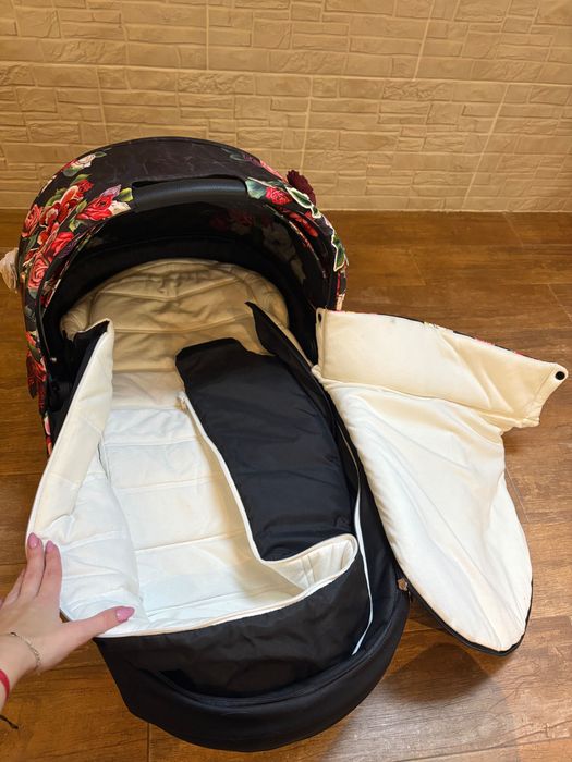 Cybex Priam 2.0 rose gold