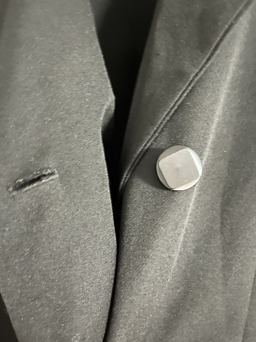 Чорний оверсайз піджак