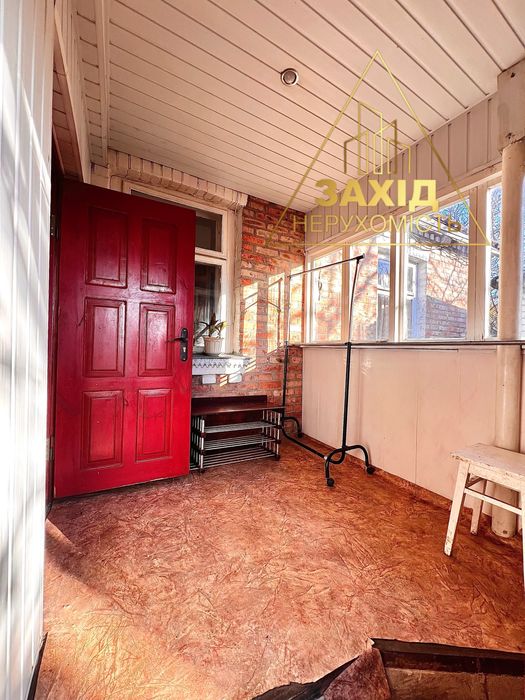 Будинок з ділянкою 51,6 сотих у с. Сирники 10 км до м.Луцьк