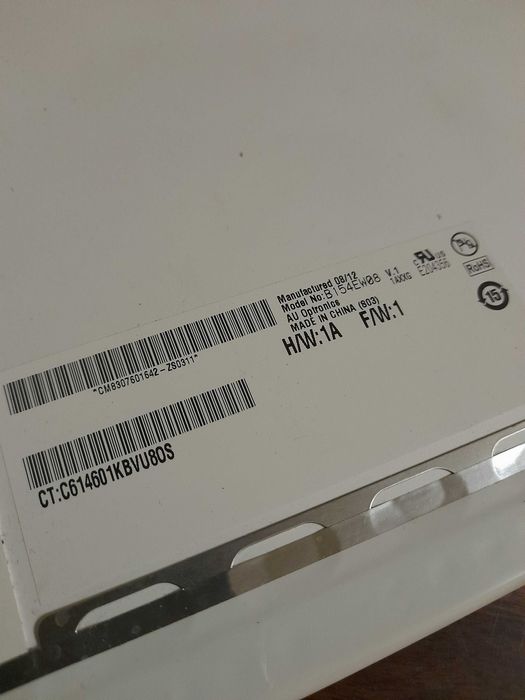 Ноутбук eMachines E725 РАЗБОРКА (матрица, петли, корпус, батарея и тд)