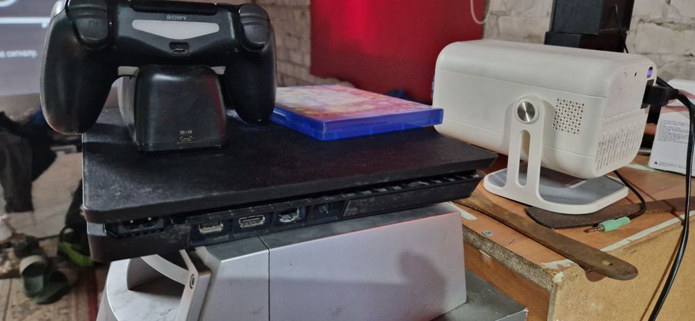 Sony PlayStation 4 1 Тб