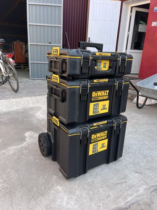 Комплект ящиків TOUGHSYSTEM 2.0 DeWALT DWST83402-1