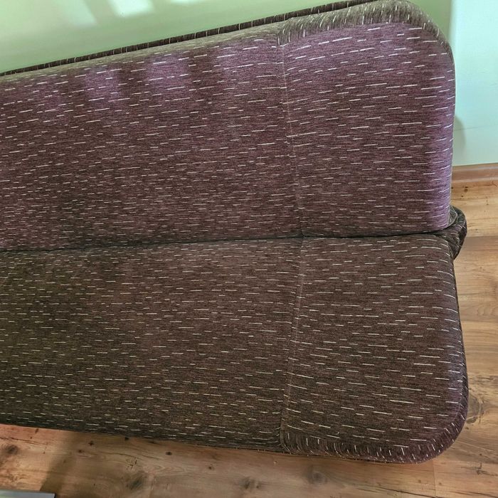 zadbana kanapa 92 cm x 190 cm (pojemnik na pościel) okazja