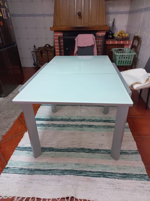Mesa de jantar extensivel