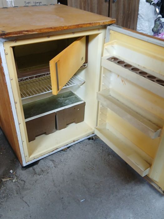 Холодильник snaige