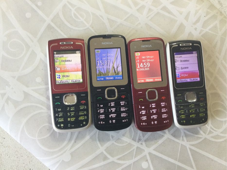 Продам нокию С2-00.