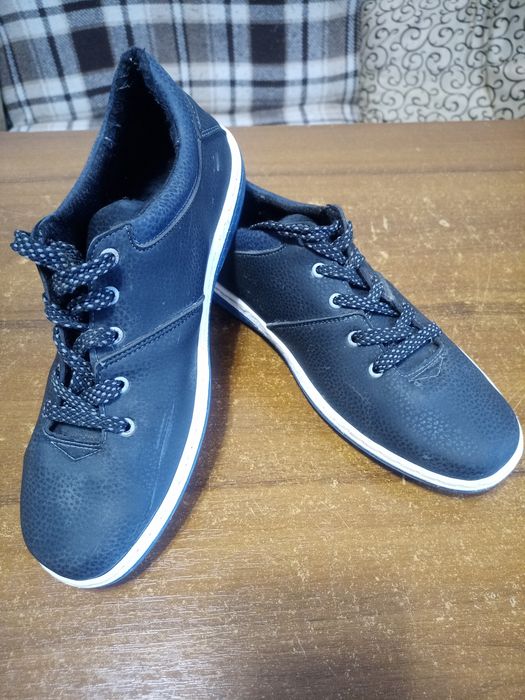 Кросівки ecco 40 розмір