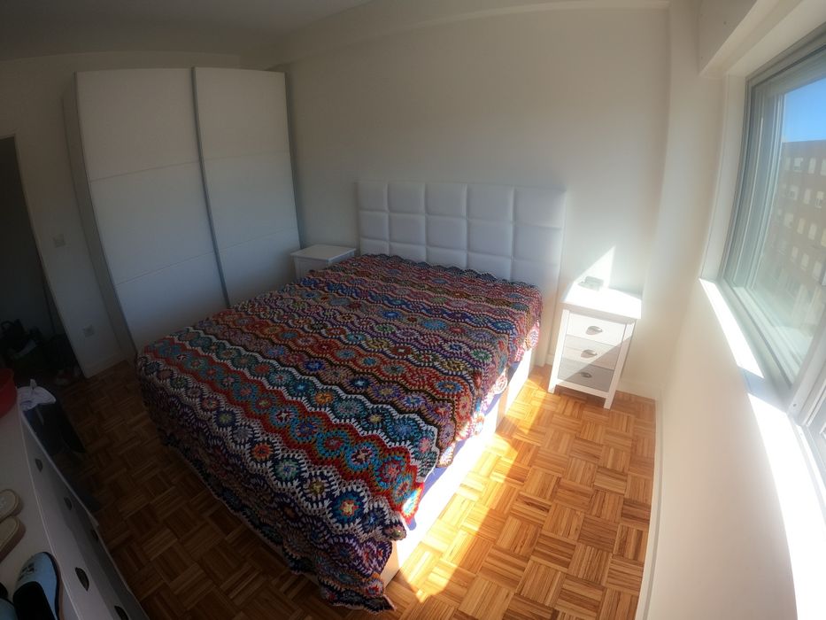 Colcha de lã feita em crochê