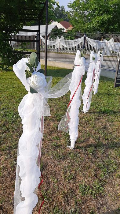 Wypożyczę dekoracje ślubne na podwórko