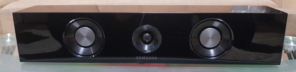 Центральная колонка UNIVERSUM, Philips, Samsung.