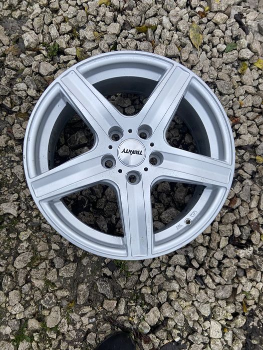 Felga 1 szt Mazda  17-5x114,3 Kia Nissan Hyundai