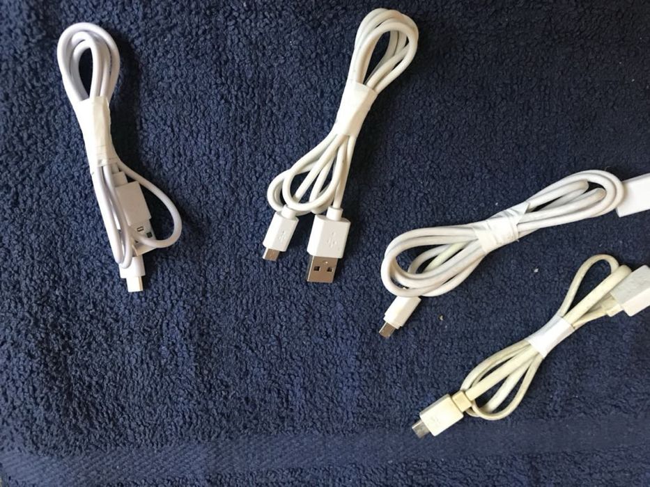 Компʼютерні миші та USB кабелі