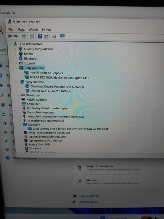 Lenovo ThinkPad P1 G6 i7-13800H 16GB 1000GB SSD NVIDIA RTX A2000-8GB GWARANCJA