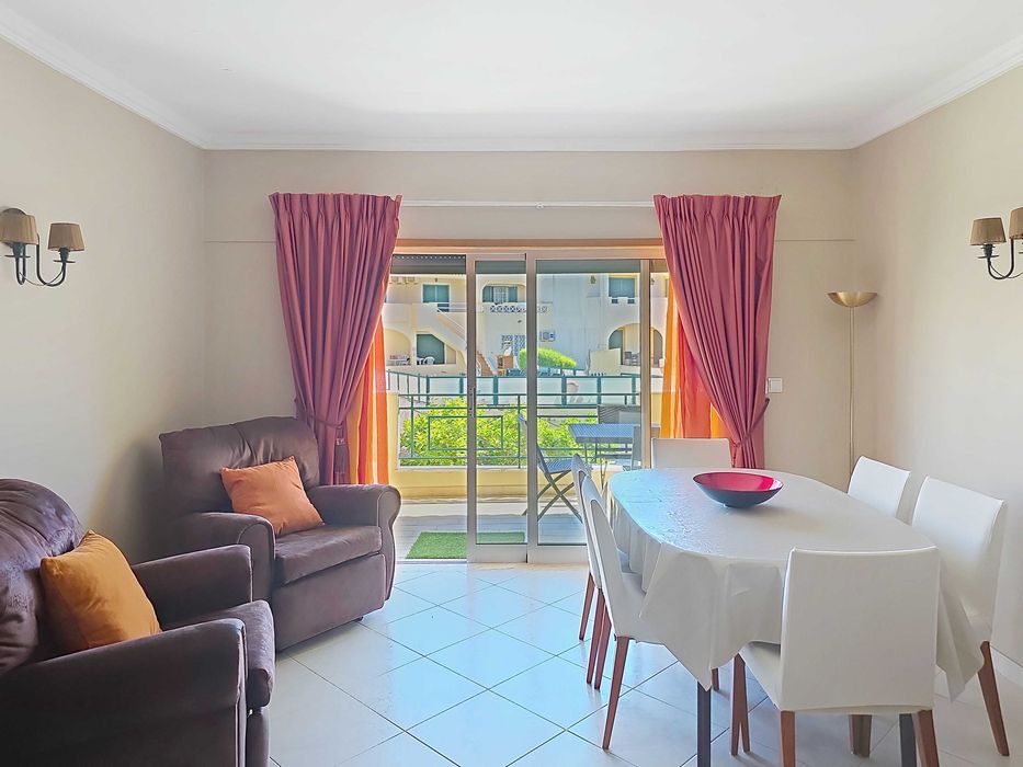 Apartamento T2 sem Piscina - Albufeira 400 Metros da praia