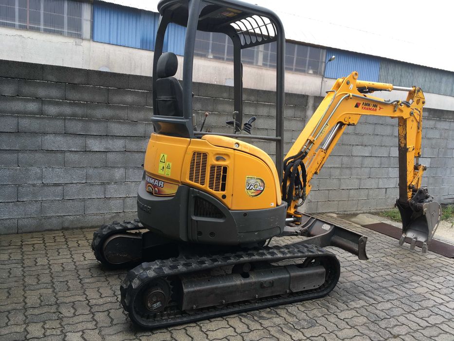 Mini giratória escavadora Yanmar 2.8 ton