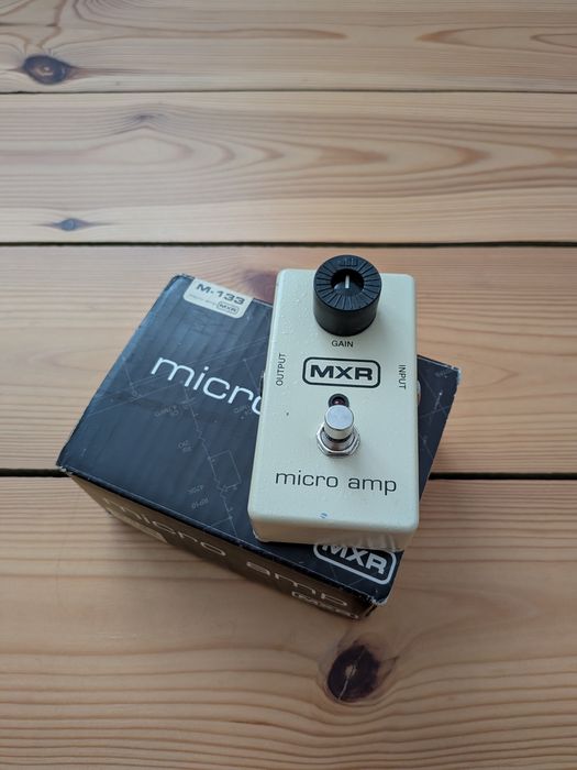 MXR M-133 Micro Amp booster