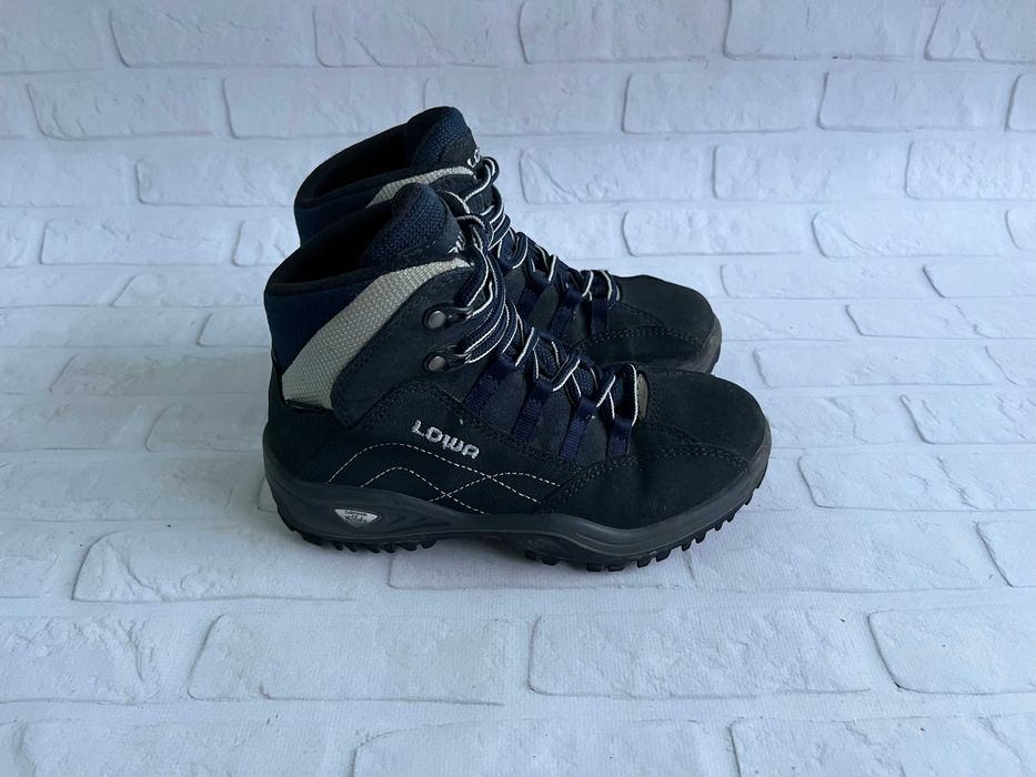 Lowa Sunrise GoreTex 31 розмір зимові черевики зимние ботинки оригінал