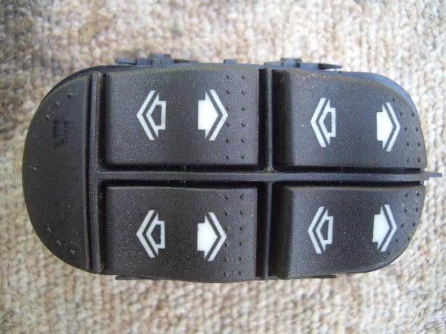 Перемикач електросклопідйомників