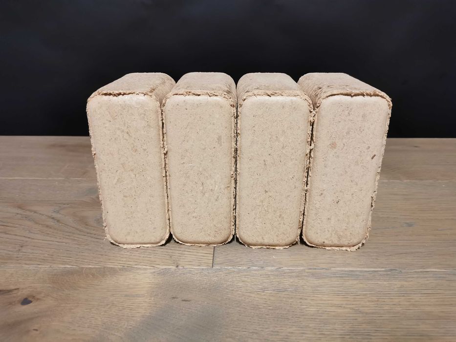 Brykiet drzewny bukowy opał kostka RUF polski producent 980 kg